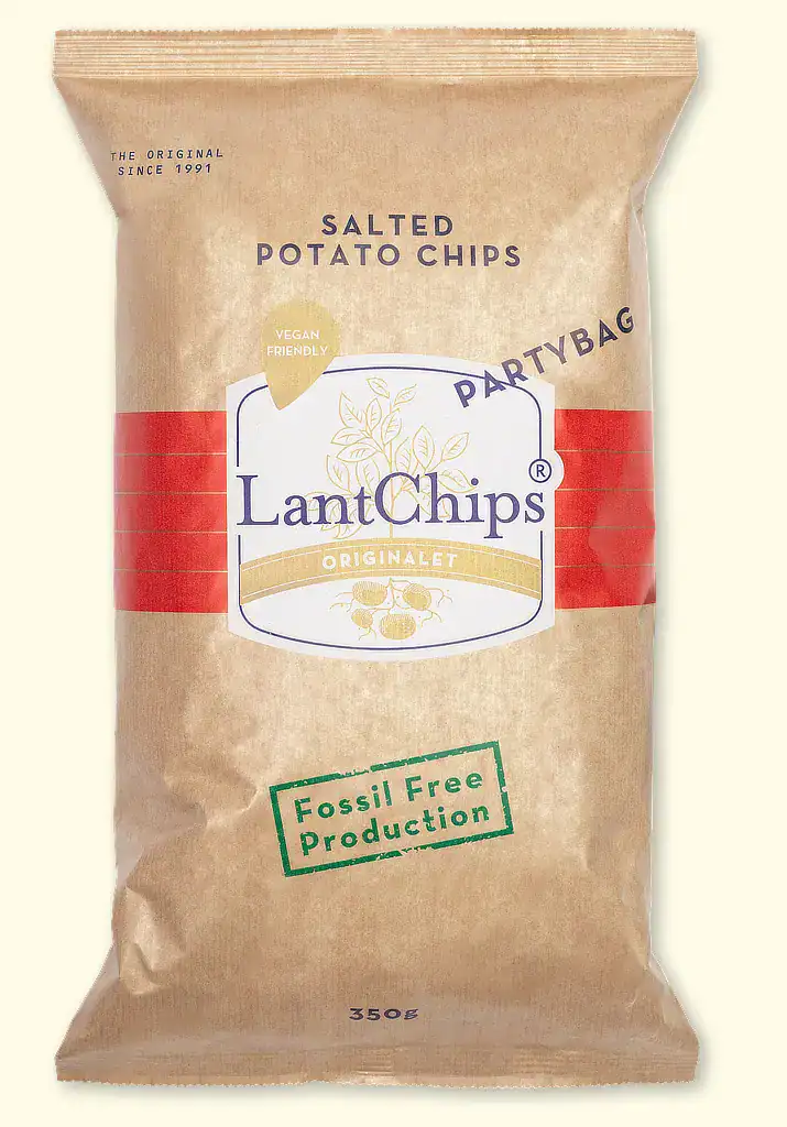 Svenska Lantchips lättsaltade partybag chips är veganska